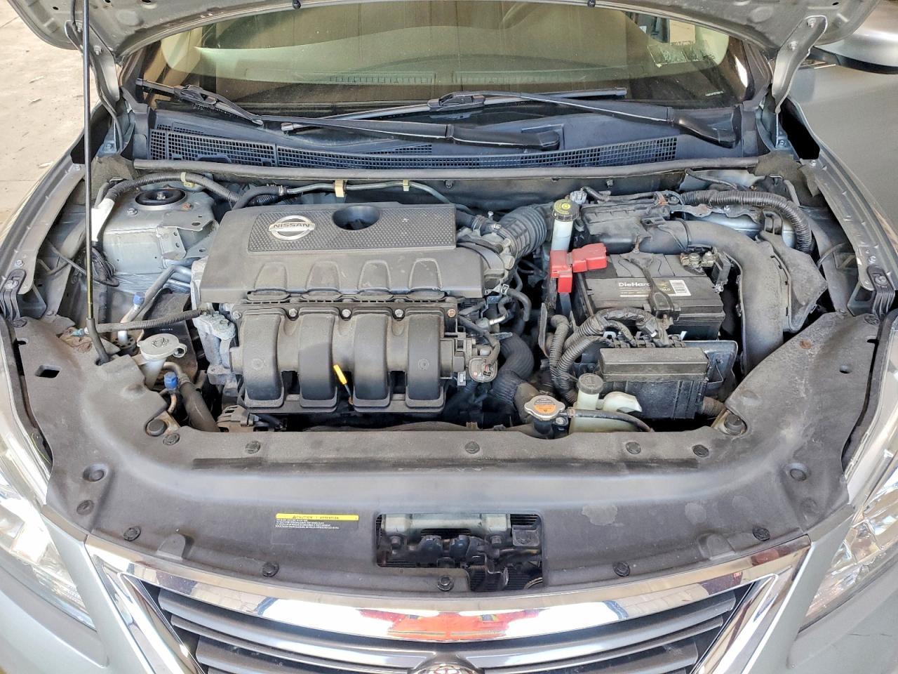 2014 Nissan Sentra Sr - zdjęcie 11