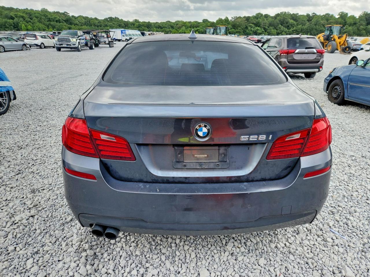 2016 BMW 528 I - zdjęcie 6