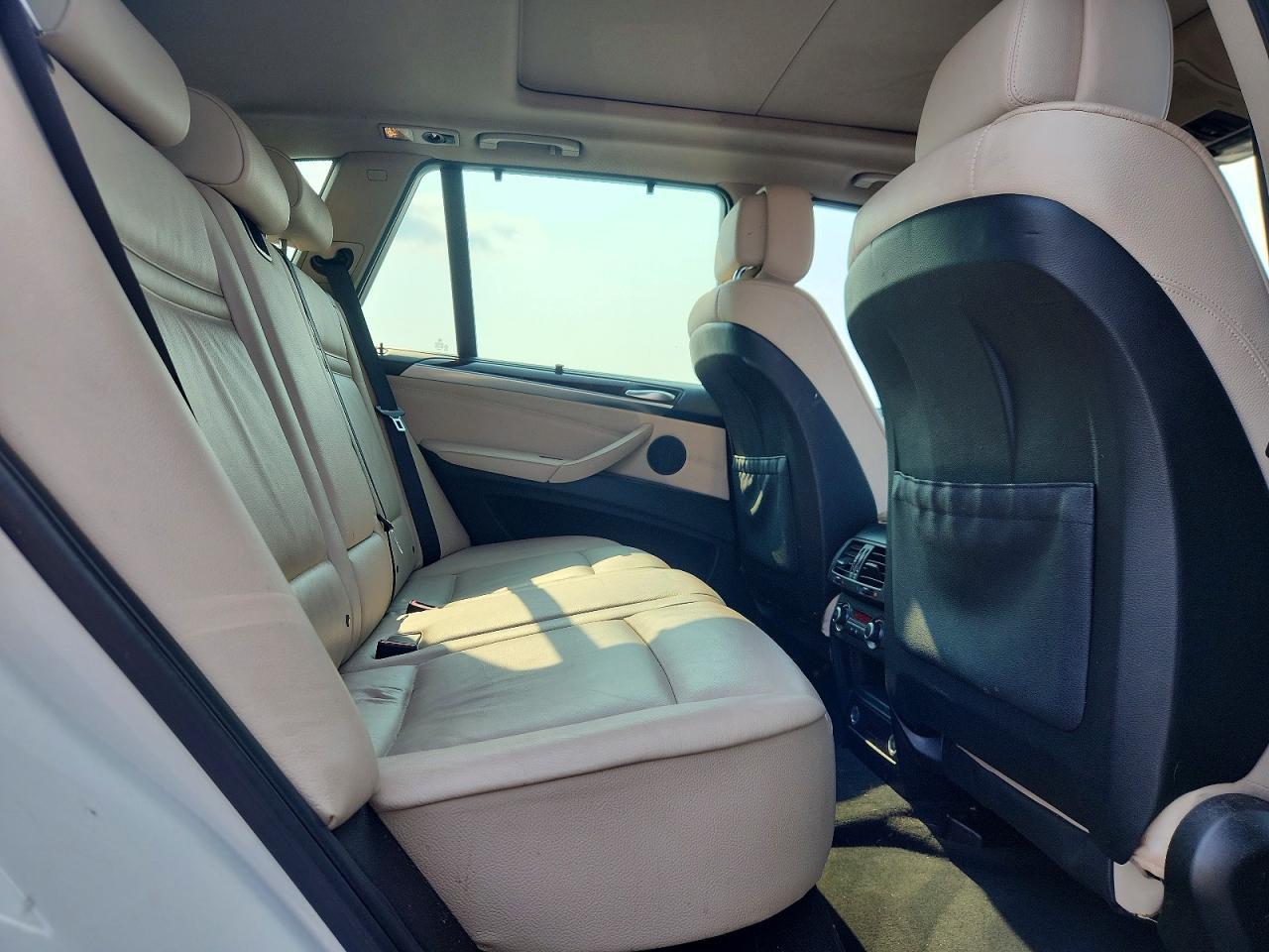 2013 BMW X5 xDrive35I - zdjęcie 11