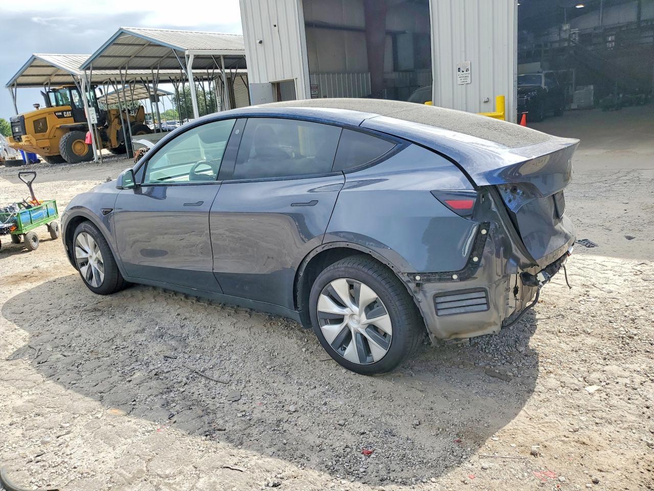 2021 Tesla Model Y - zdjęcie 2