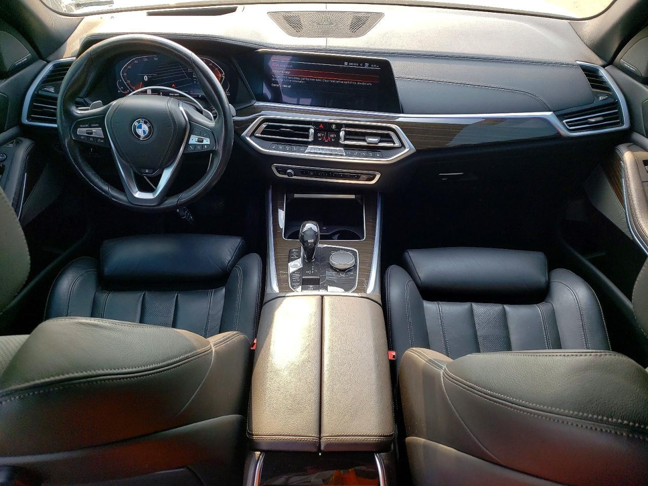 2021 BMW X5 xDrive40I - zdjęcie 8