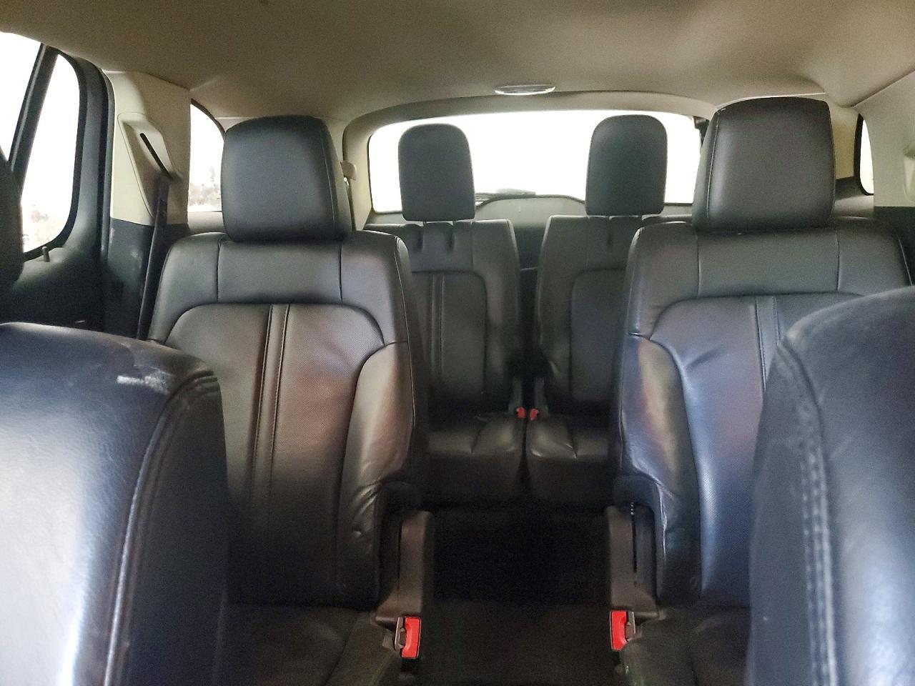 2018 Lincoln Mkt - zdjęcie 10