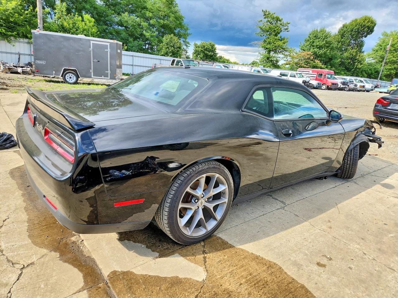 2022 Dodge Challenger Gt - zdjęcie 3