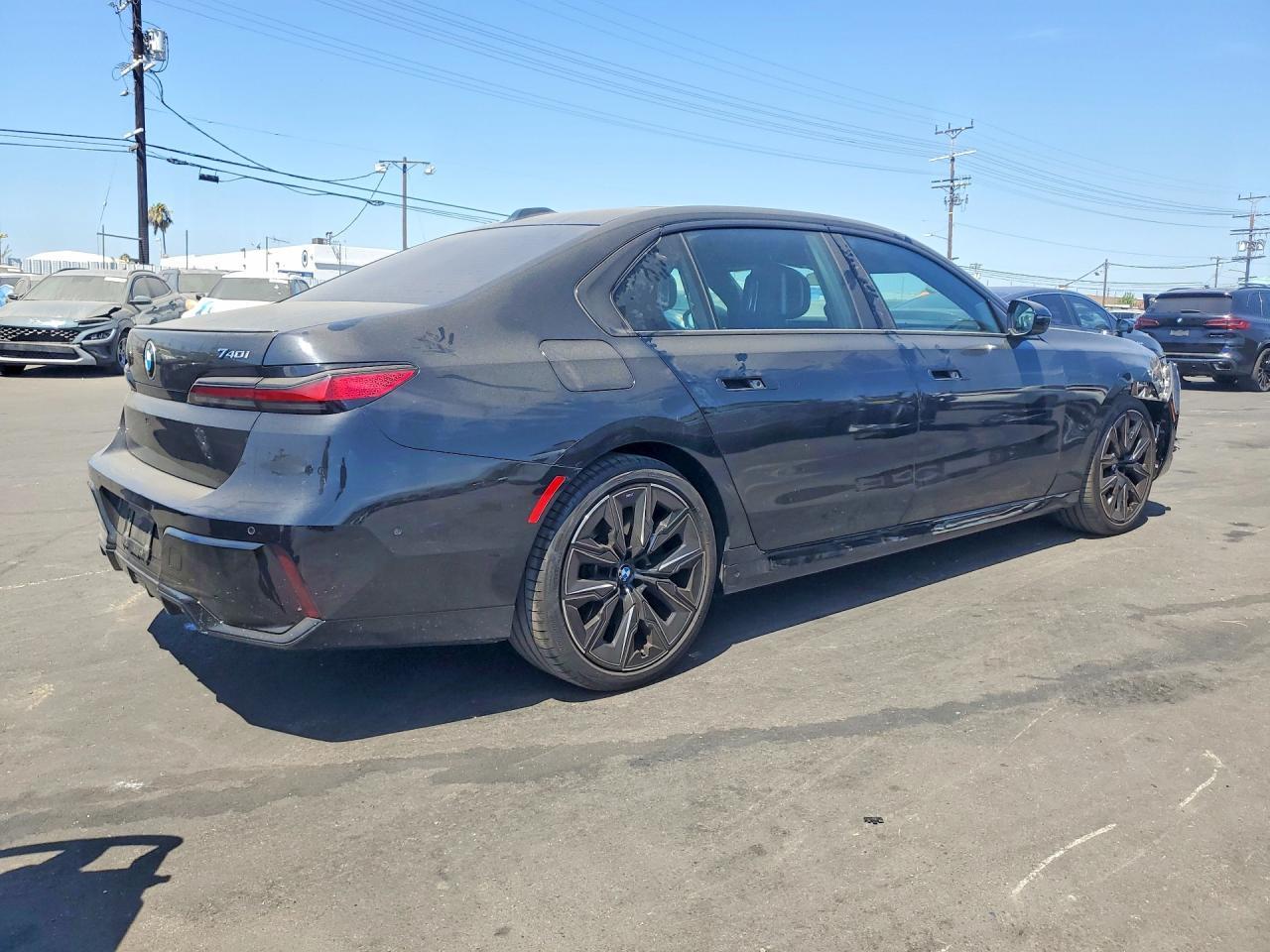 2024 BMW 740 I - zdjęcie 3