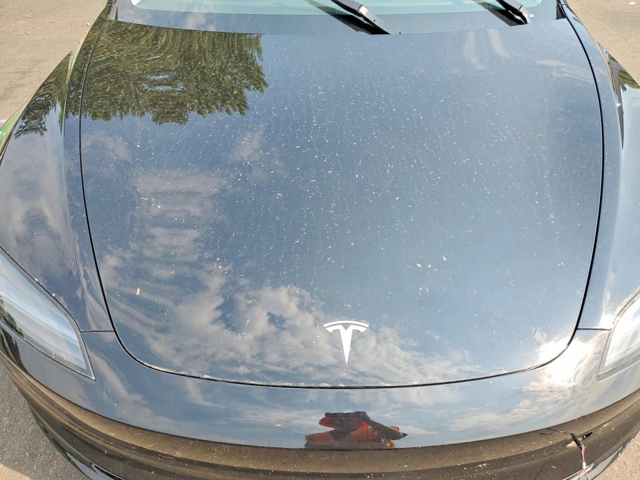 2024 Tesla Model 3 - zdjęcie 11