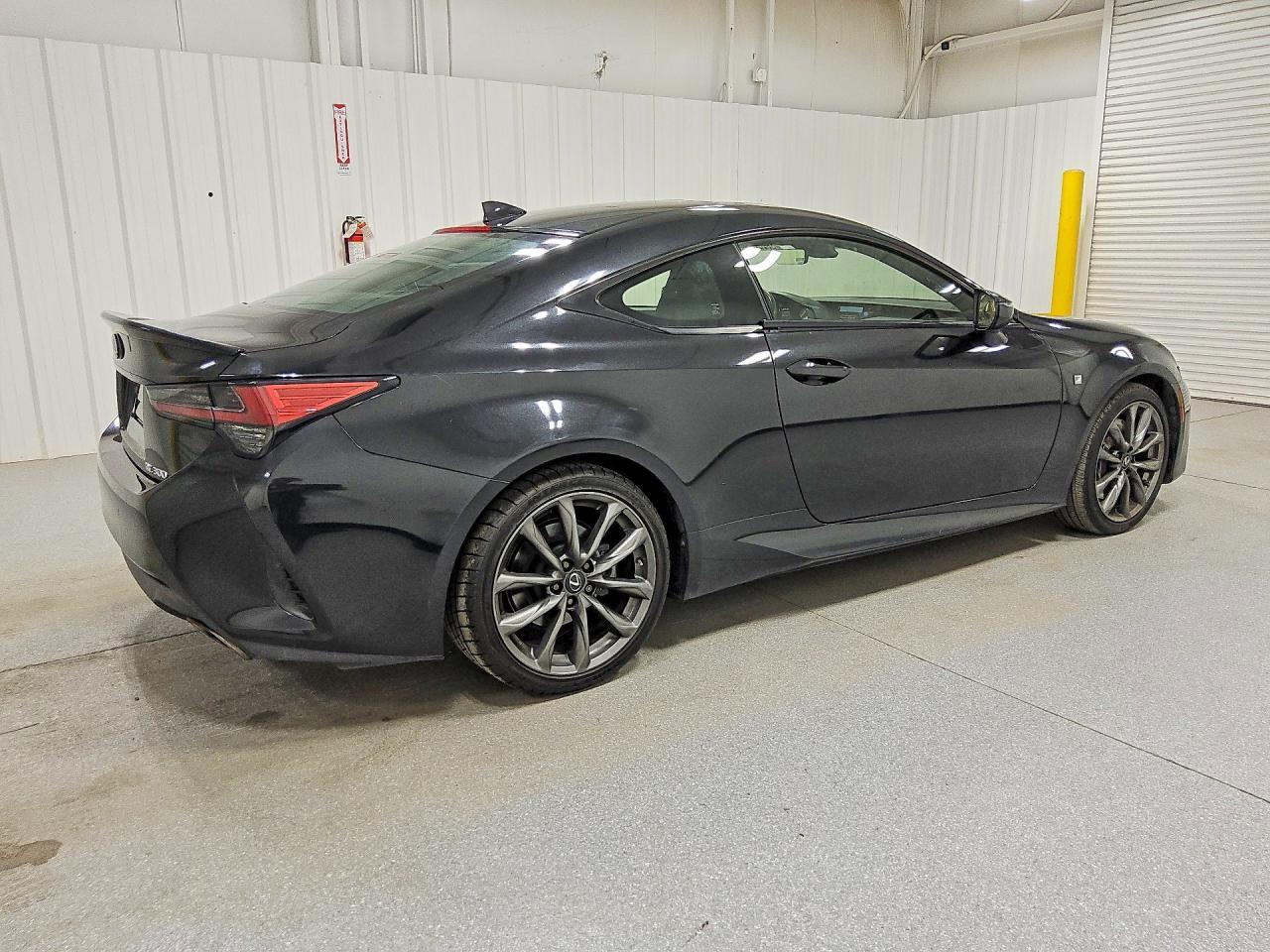 2019 Lexus Rc 300 - zdjęcie 3