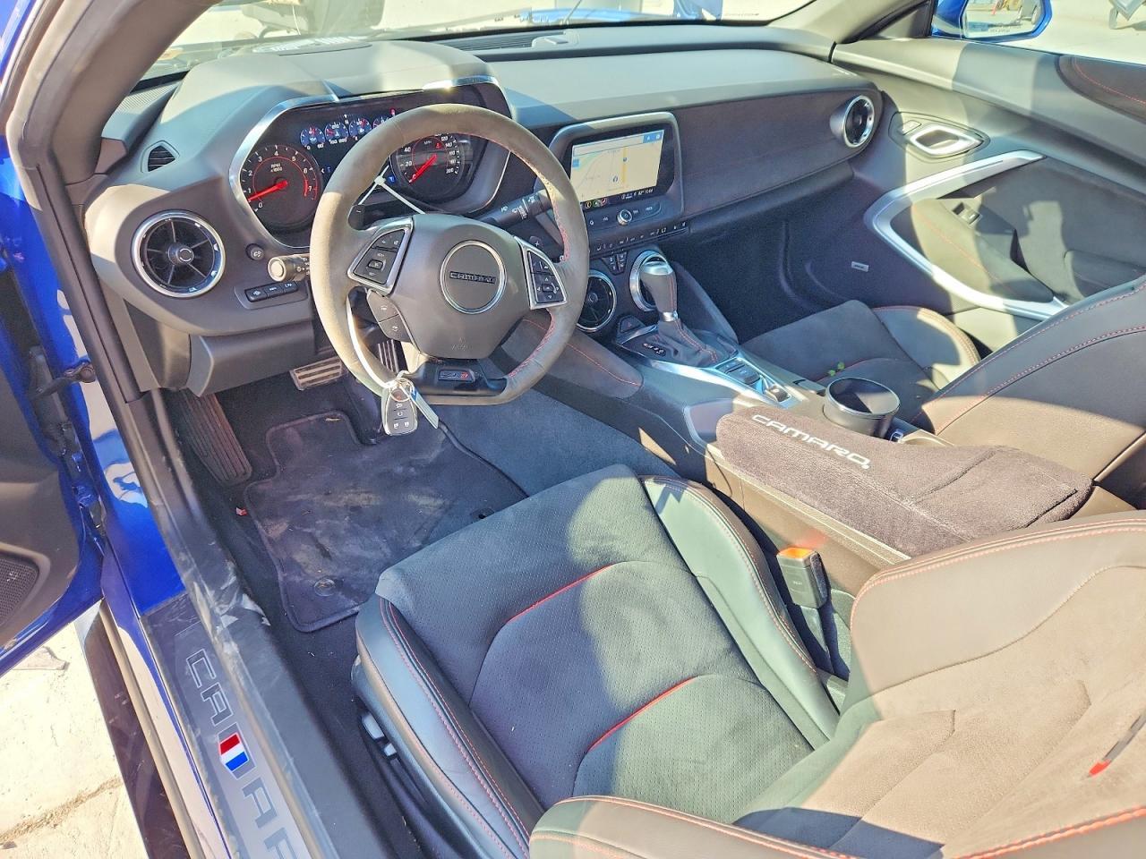 2023 Chevrolet Camaro Zl1 - zdjęcie 8