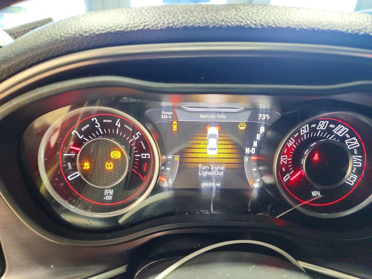 2015 Dodge Challenger Sxt - zdjęcie 9