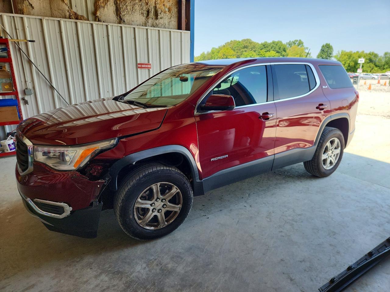 2017 GMC Acadia Sle - zdjęcie główne