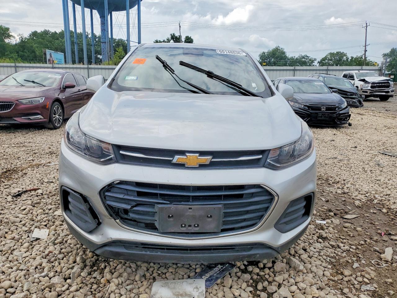 2021 Chevrolet Trax Ls - zdjęcie 5