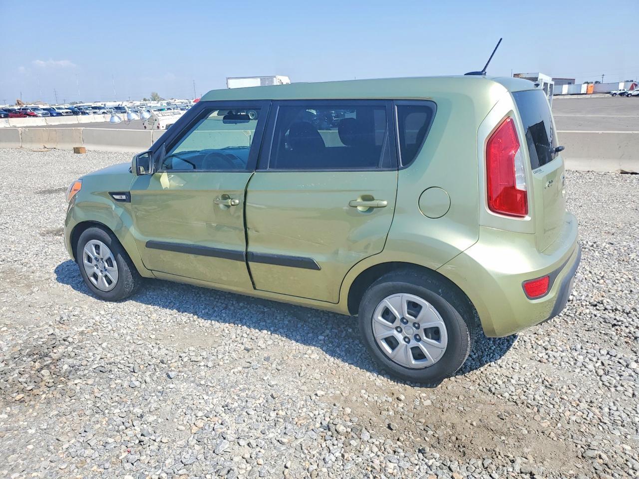 2013 Kia Soul Base - zdjęcie 2