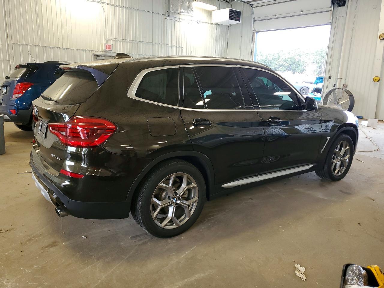 2020 BMW X3 xDrive30I - zdjęcie 3