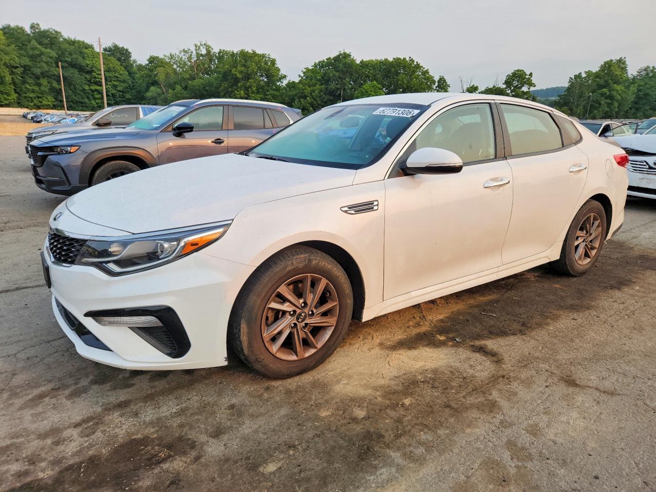2020 Kia Optima Lx - zdjęcie główne