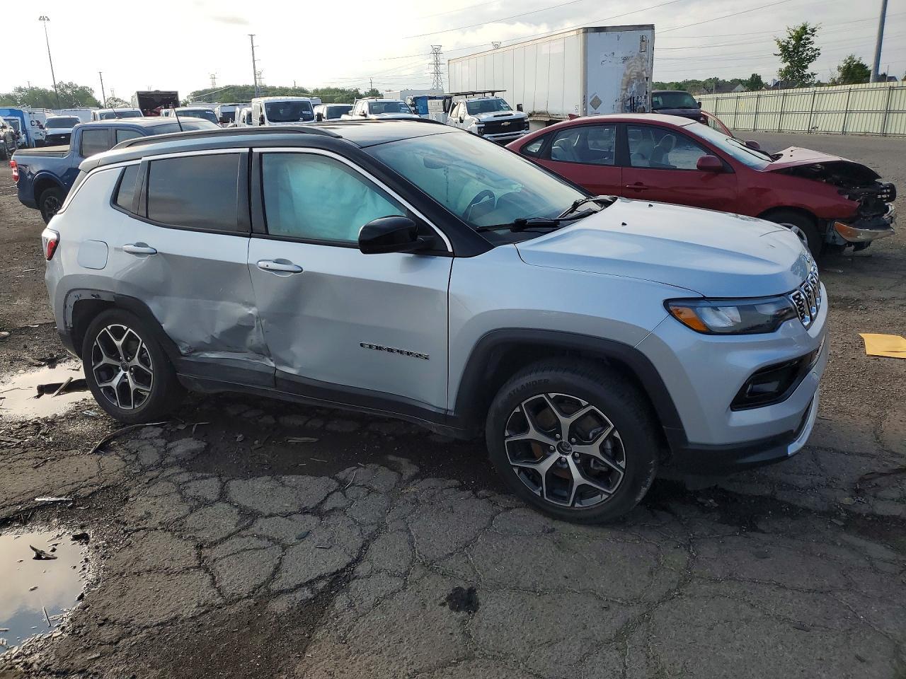 2025 Jeep Compass Limited - zdjęcie 4