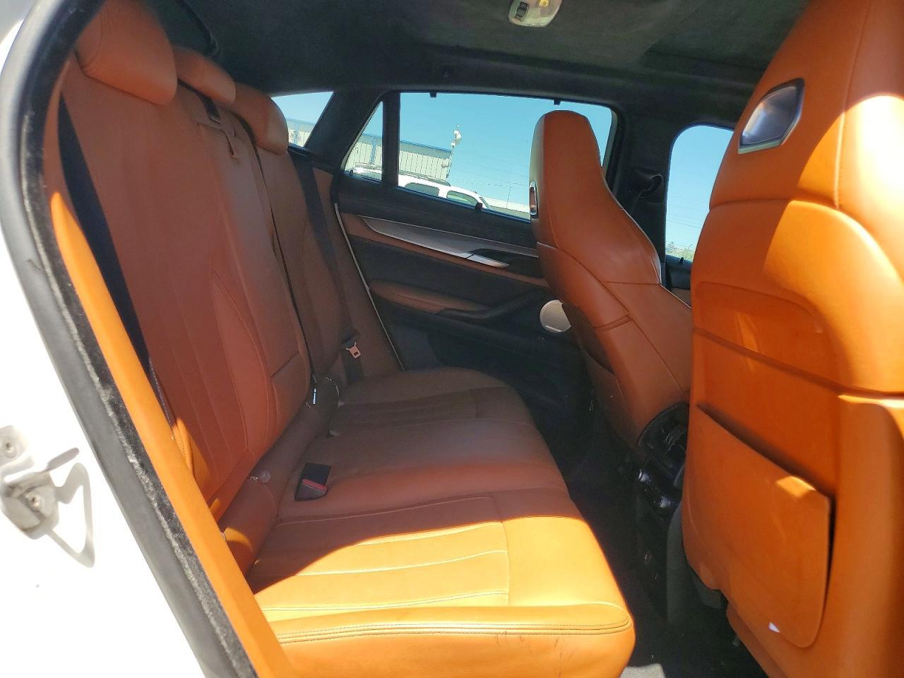 2015 BMW X6 - zdjęcie 10