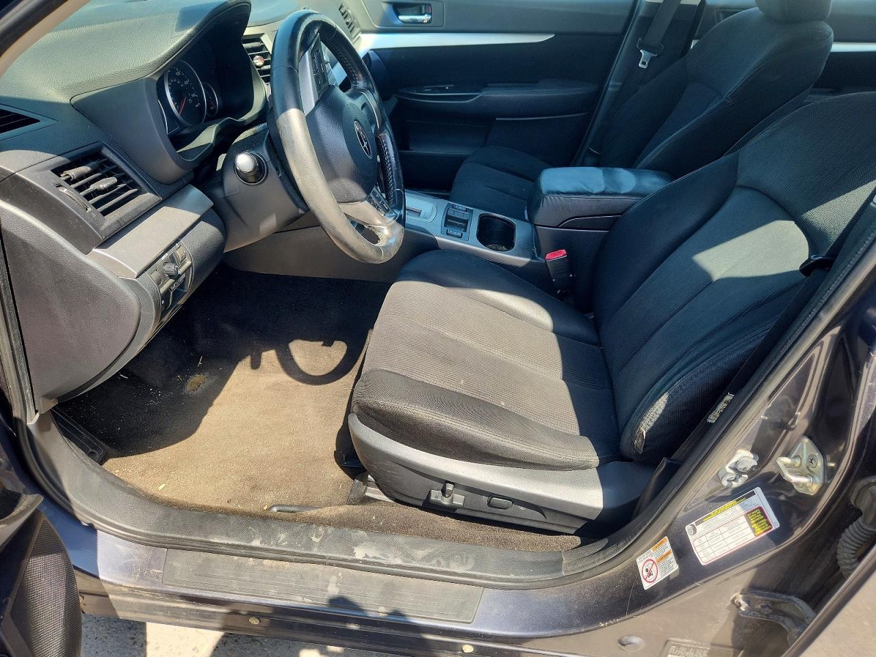 2014 Subaru Legacy 2.5I Premium - zdjęcie 7