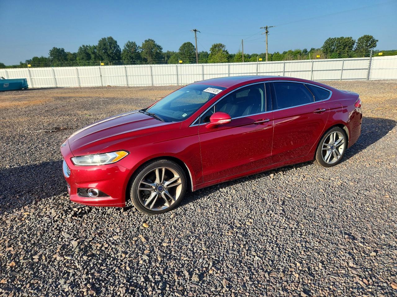 2016 Ford Fusion Titanium - zdjęcie główne