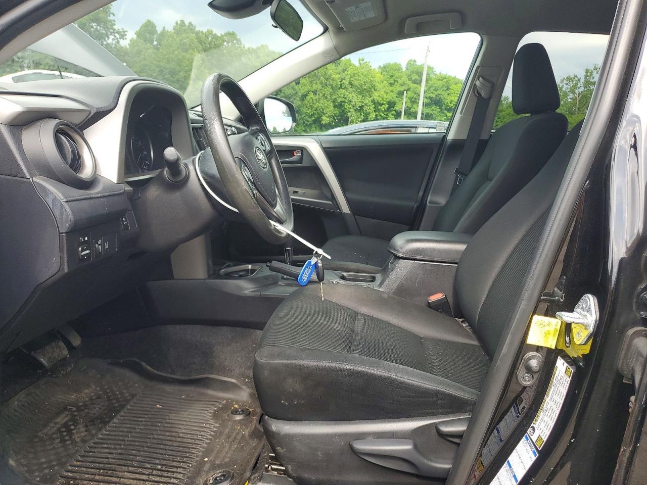 2018 Toyt Rav4 Le - zdjęcie 13