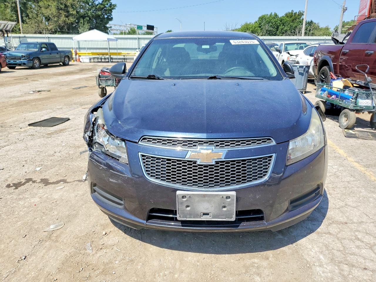 2014 Chevrolet Cruze Ls - zdjęcie 5