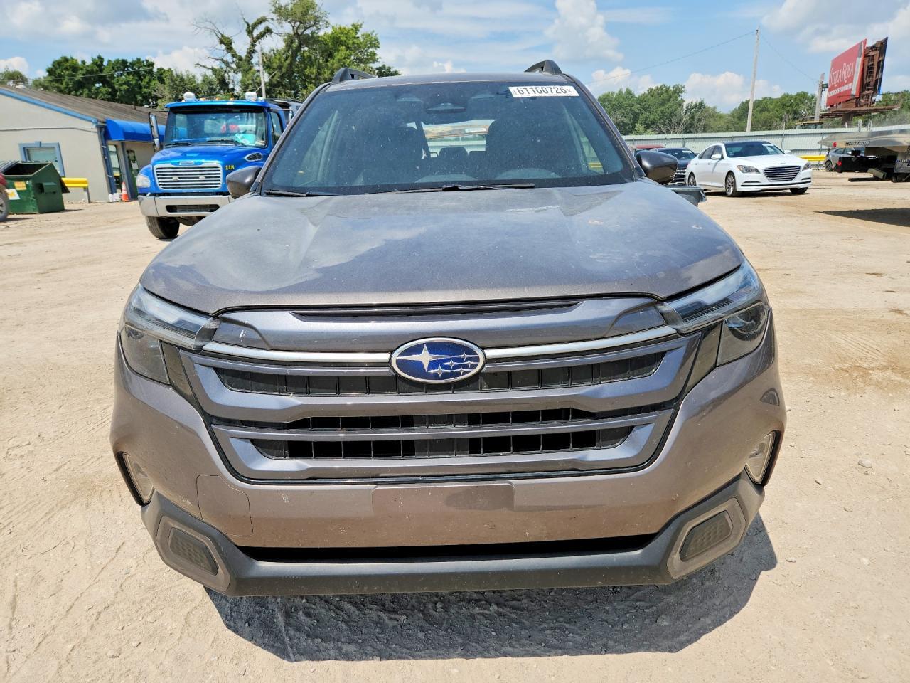 2025 Subaru Forester Limited - zdjęcie 5