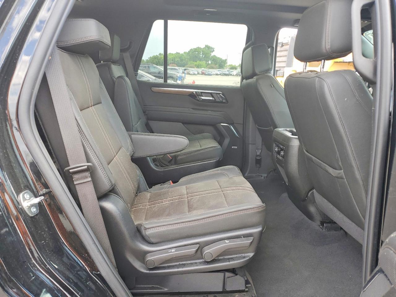 2025 Chevrolet Tahoe K1500 High Country - zdjęcie 10