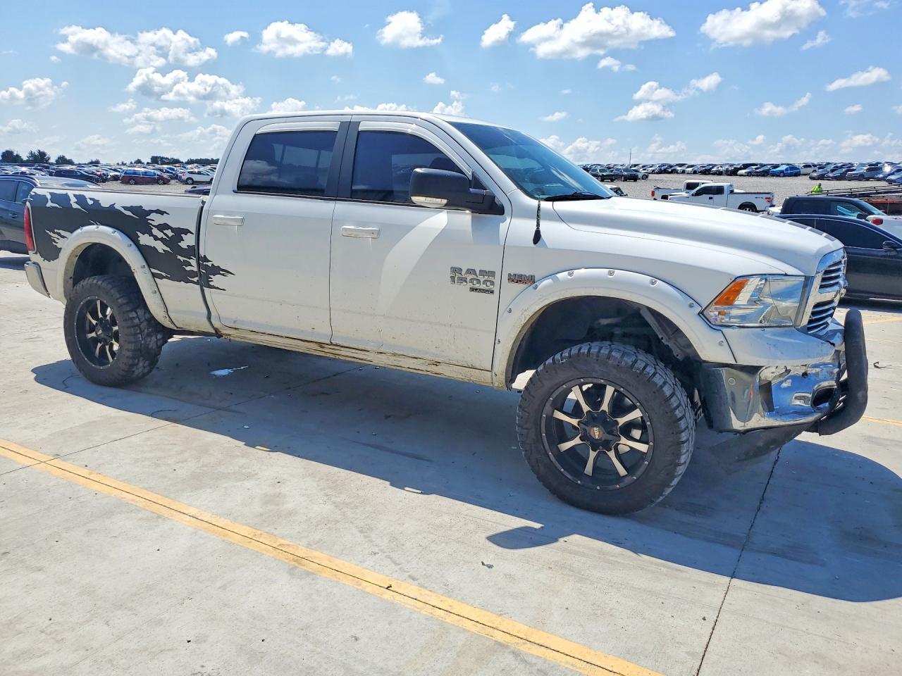 2019 Ram 1500 Classic Slt - zdjęcie 4