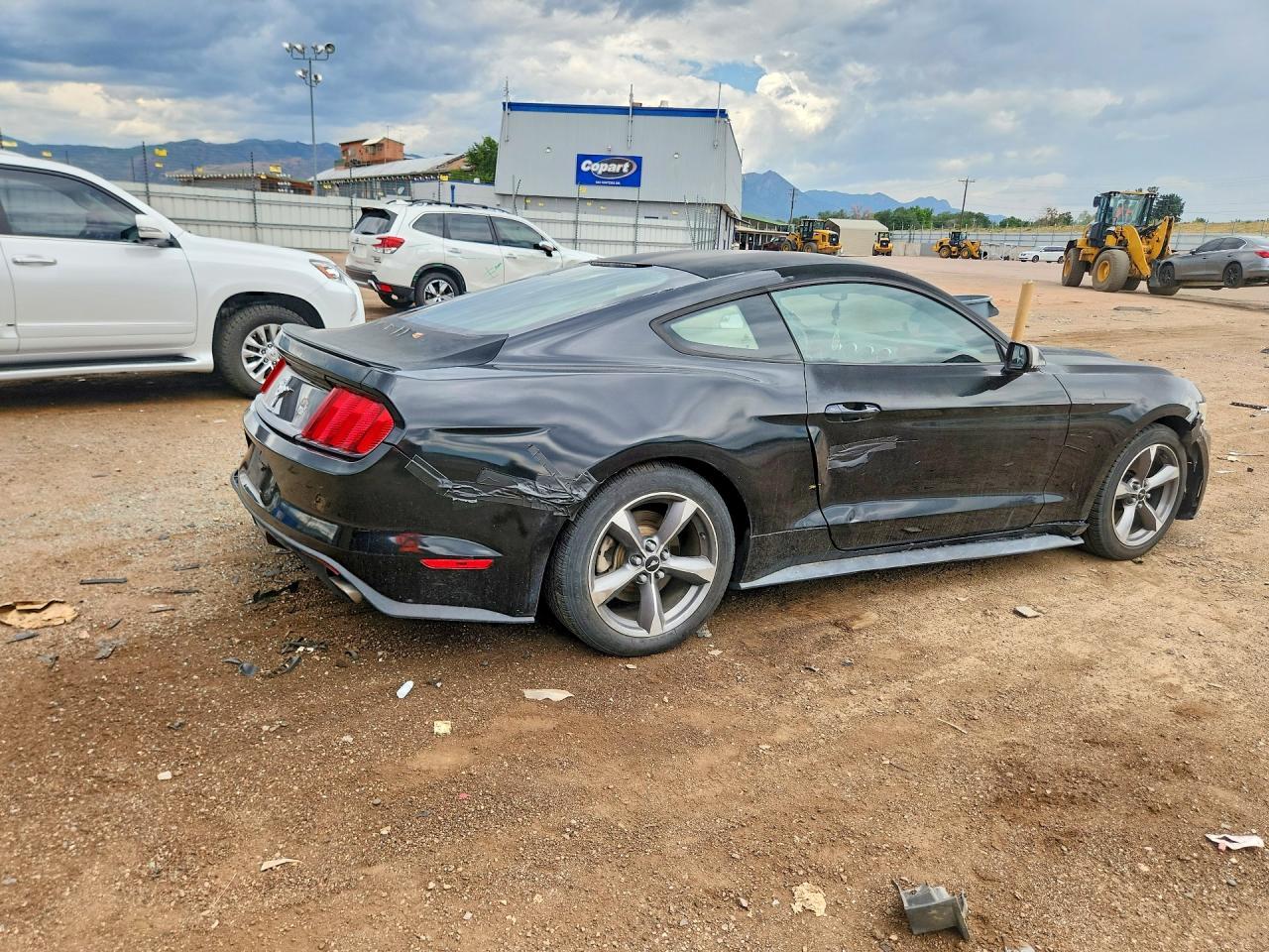 2016 Ford Mustang - zdjęcie 3