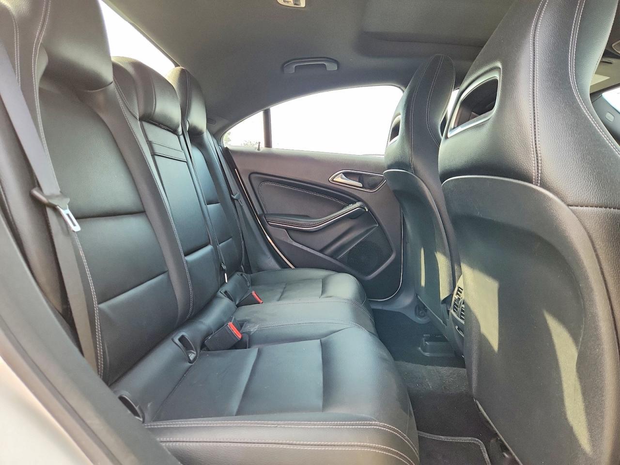 2018 Mercedes-Benz Cla 250 4Matic - zdjęcie 10