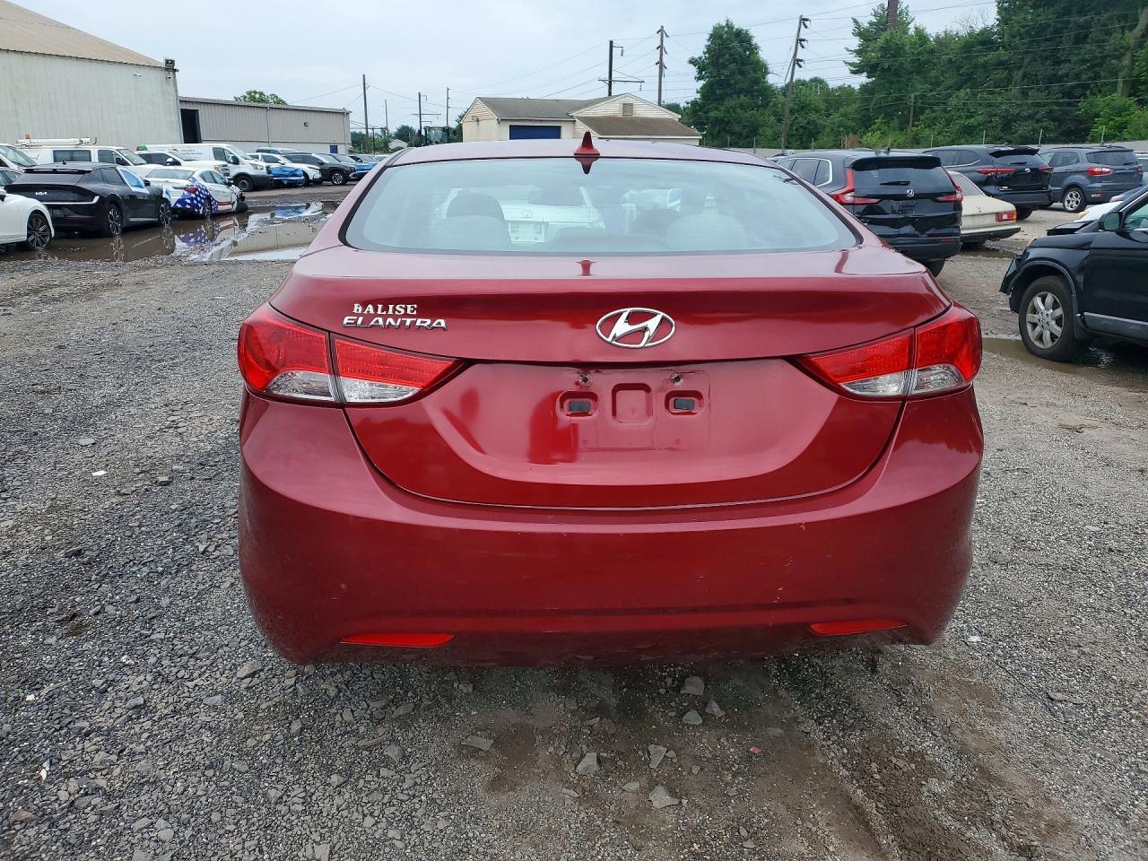 2013 Hyundai Elantra Gls - zdjęcie 6
