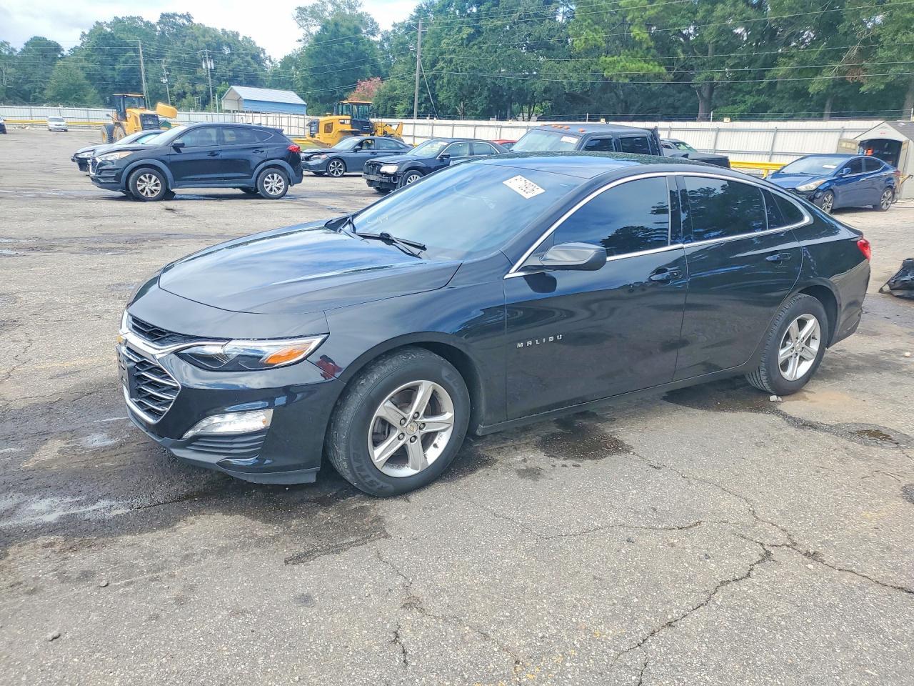 2023 Chevrolet Malibu Lt - zdjęcie główne