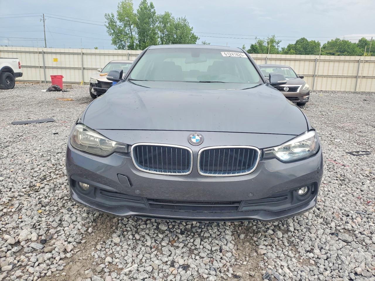 2016 BMW 320 I - zdjęcie 5