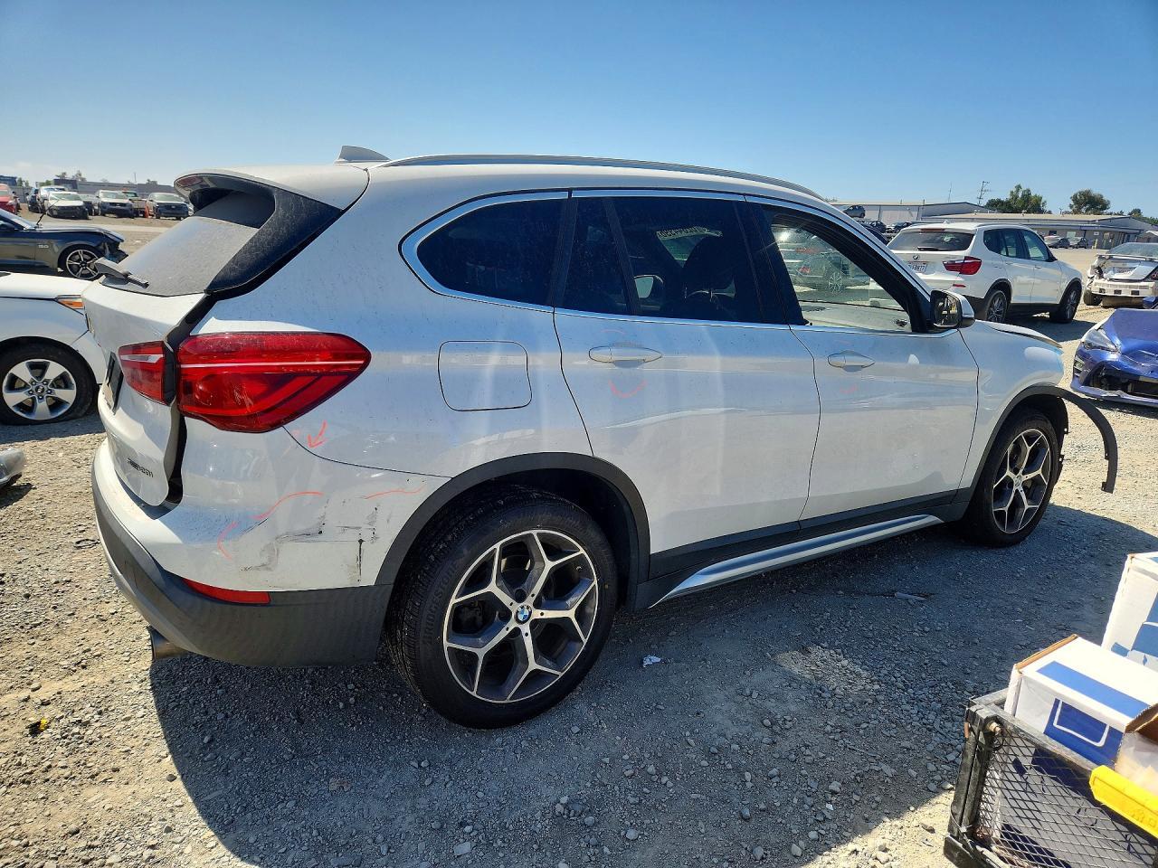 2018 BMW X1 Sdrive28I - zdjęcie 3