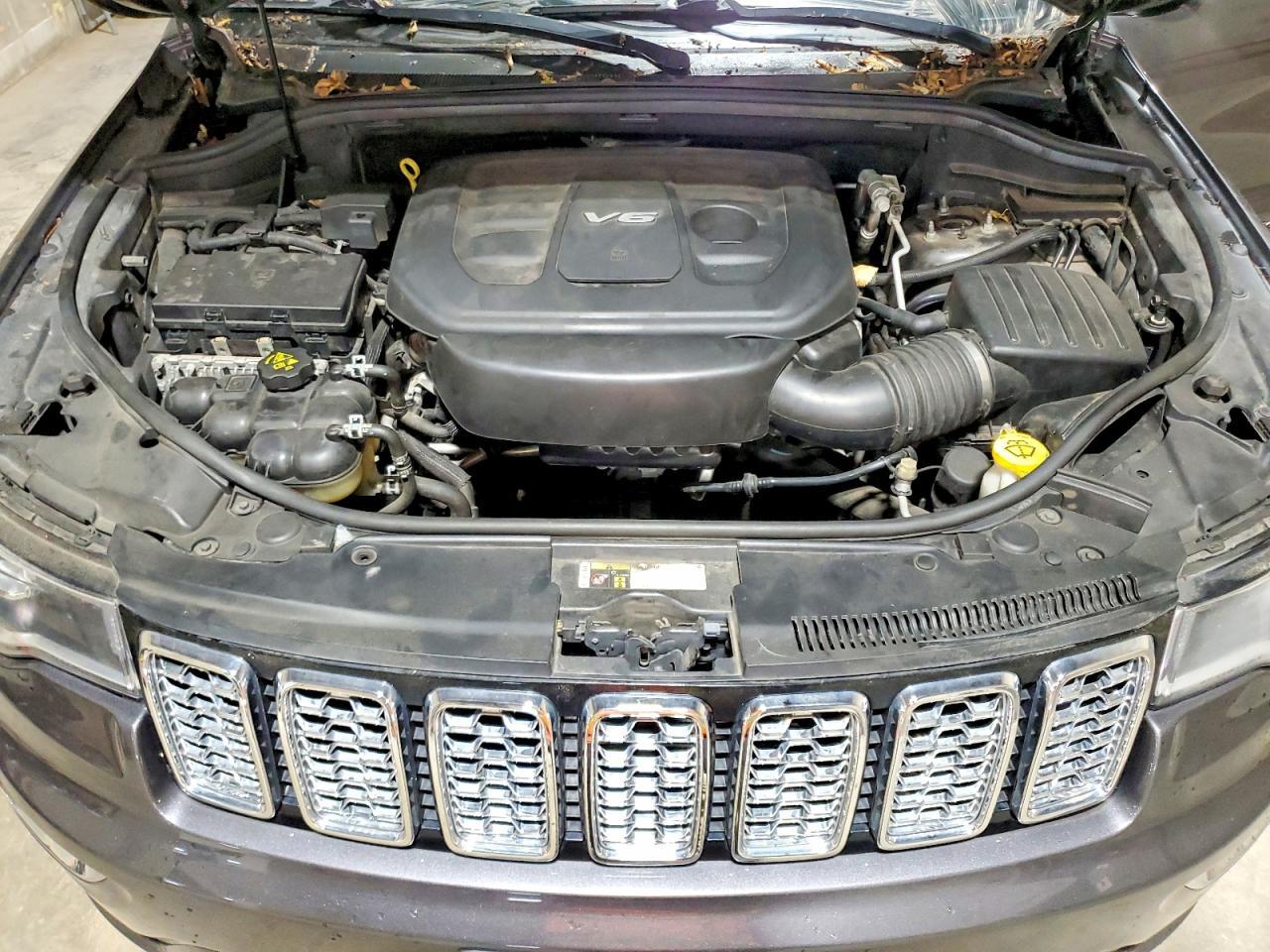 2017 Jeep Grand Cherokee Limited - zdjęcie 12