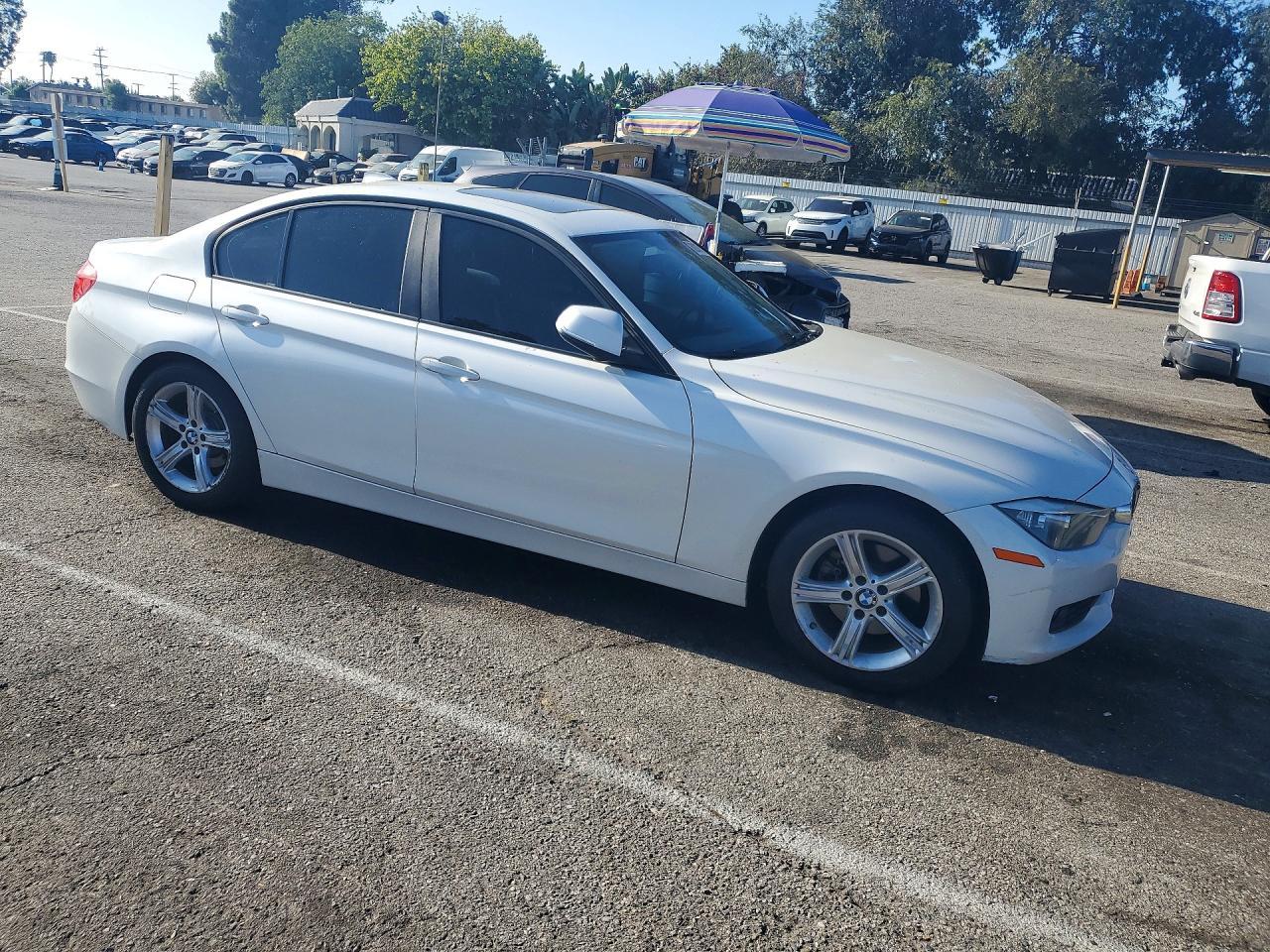 BMW Seria 3 - zdjęcie 4