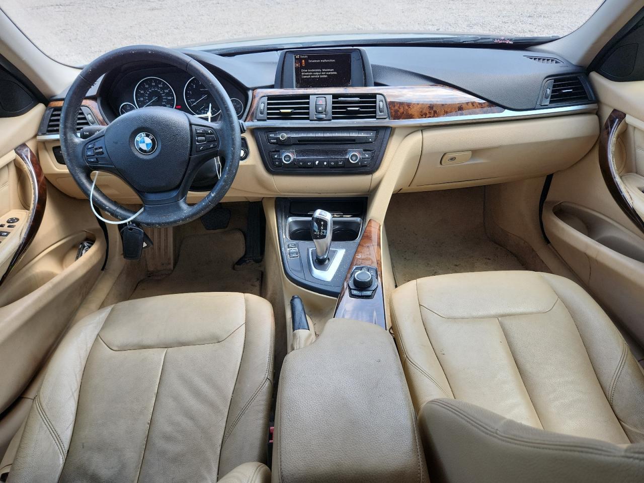 2013 BMW 328 I - zdjęcie 8