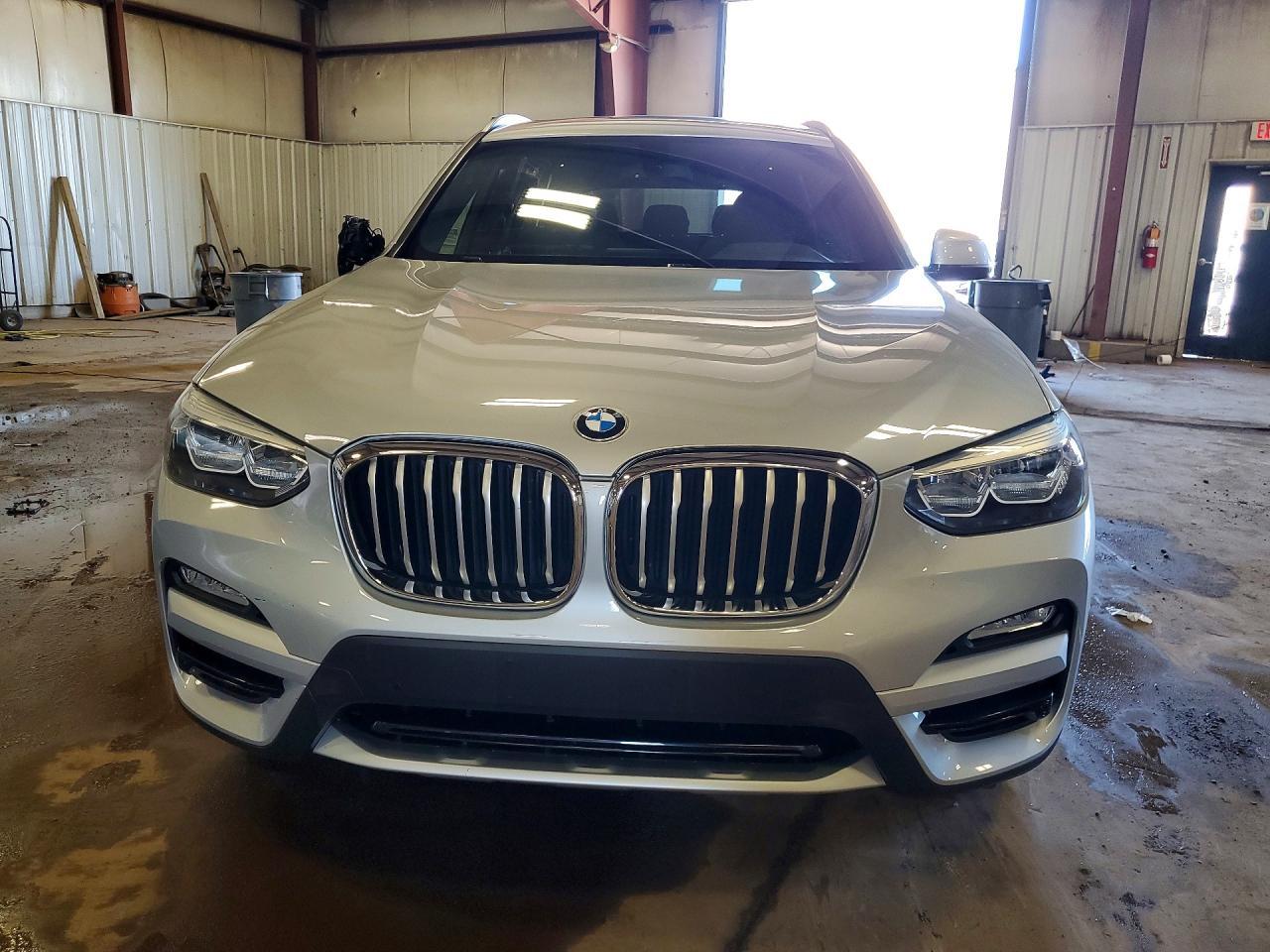 2018 BMW X3 xDrive30I - zdjęcie 5