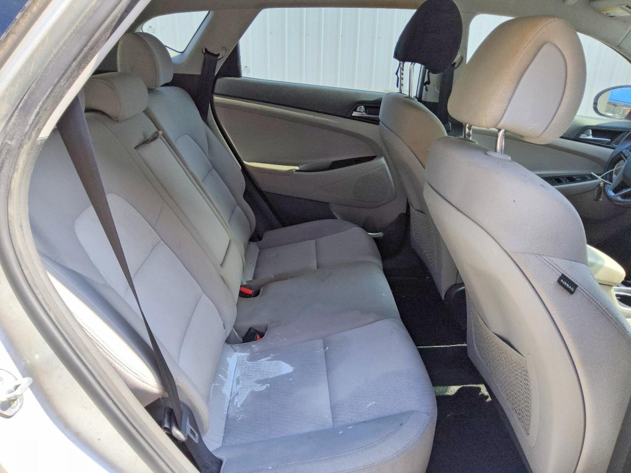 2016 Hyundai Tucson Sport - zdjęcie 11