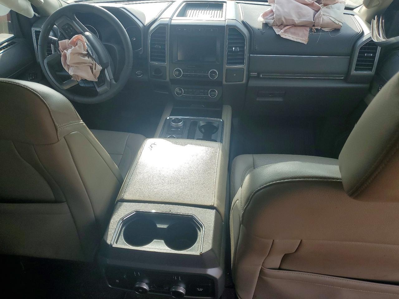 2020 Ford Expedition Xlt - zdjęcie 8