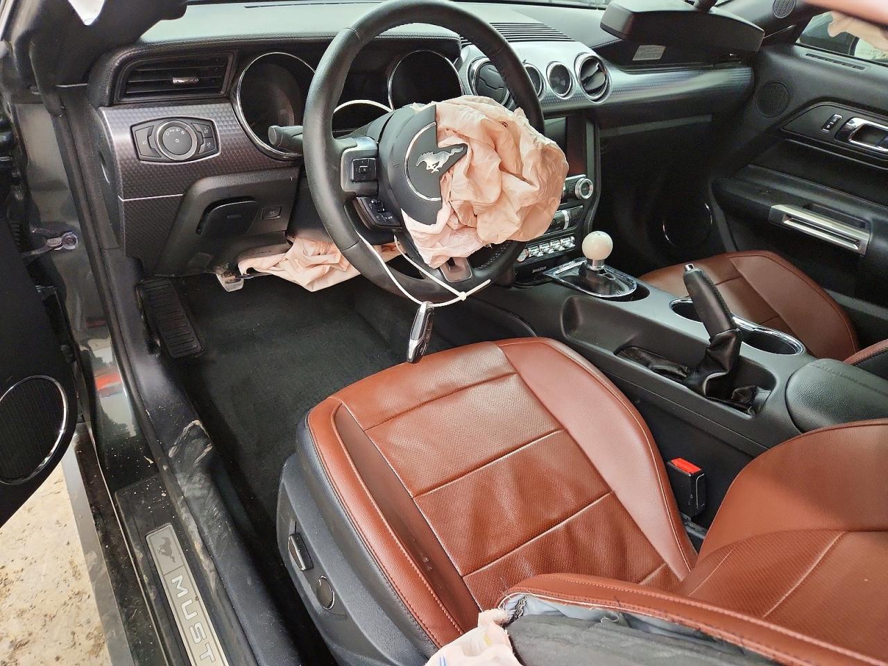 2016 Ford Mustang Gt - zdjęcie 8