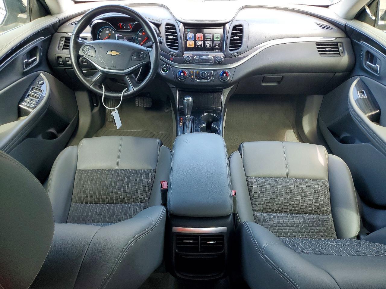 2018 Chevrolet Impala Lt - zdjęcie 8
