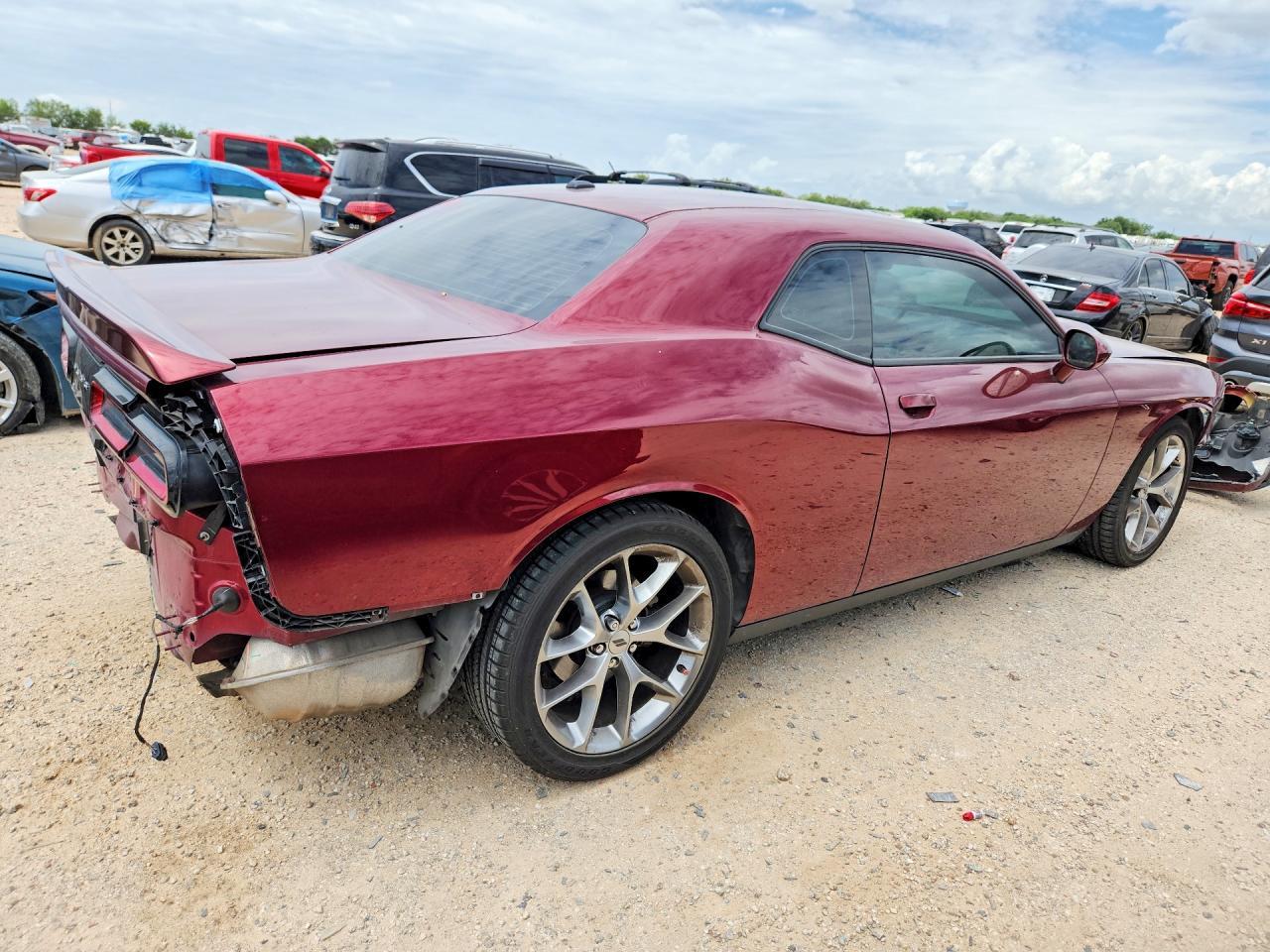 2021 Dodge Challenger Gt - zdjęcie 3