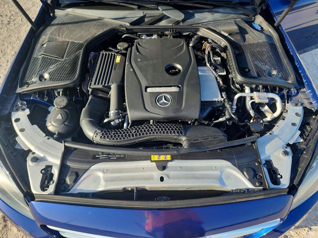 2017 Mercedes-Benz C 300 - zdjęcie 11