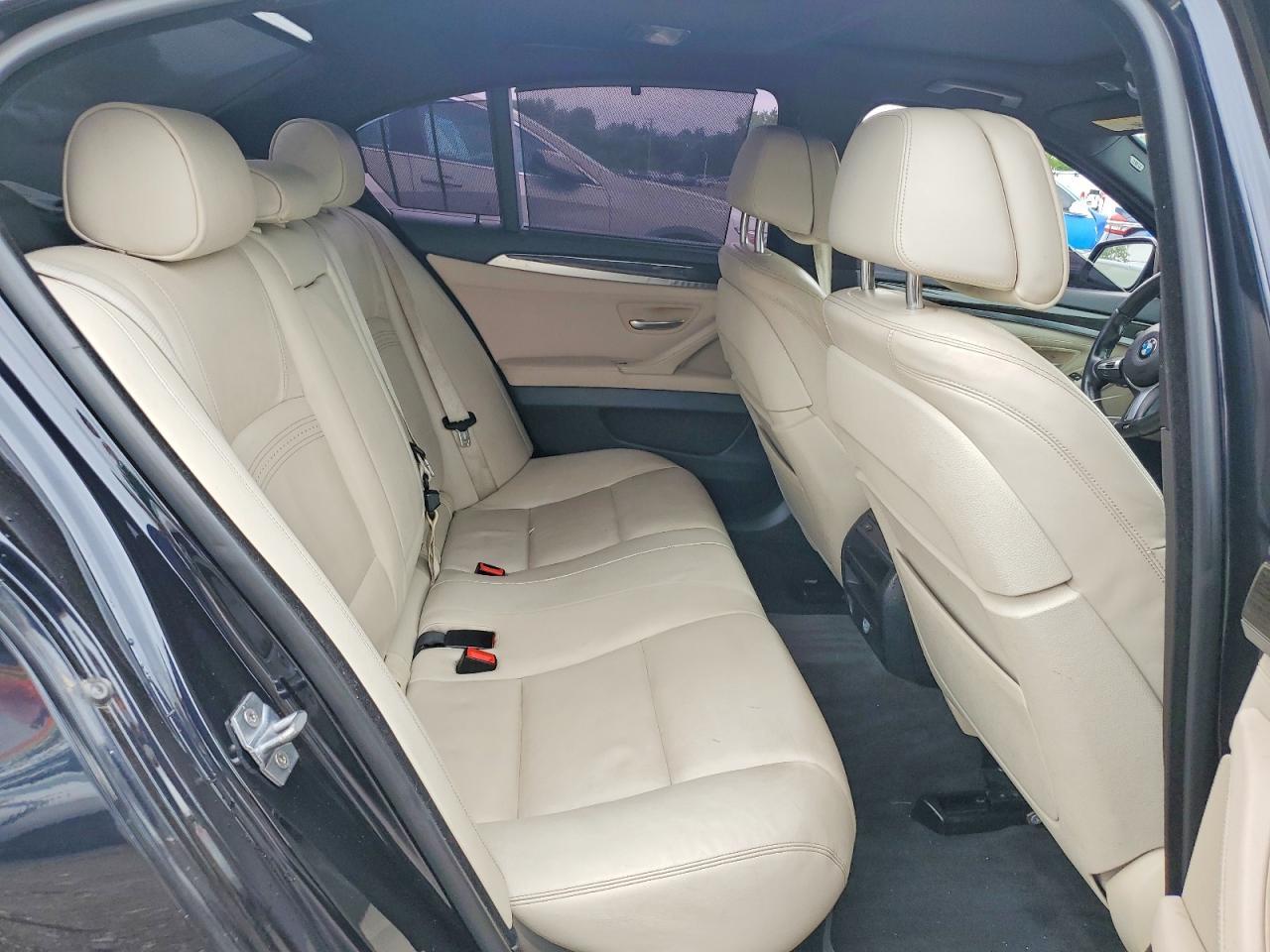 2014 BMW 550 I - zdjęcie 10