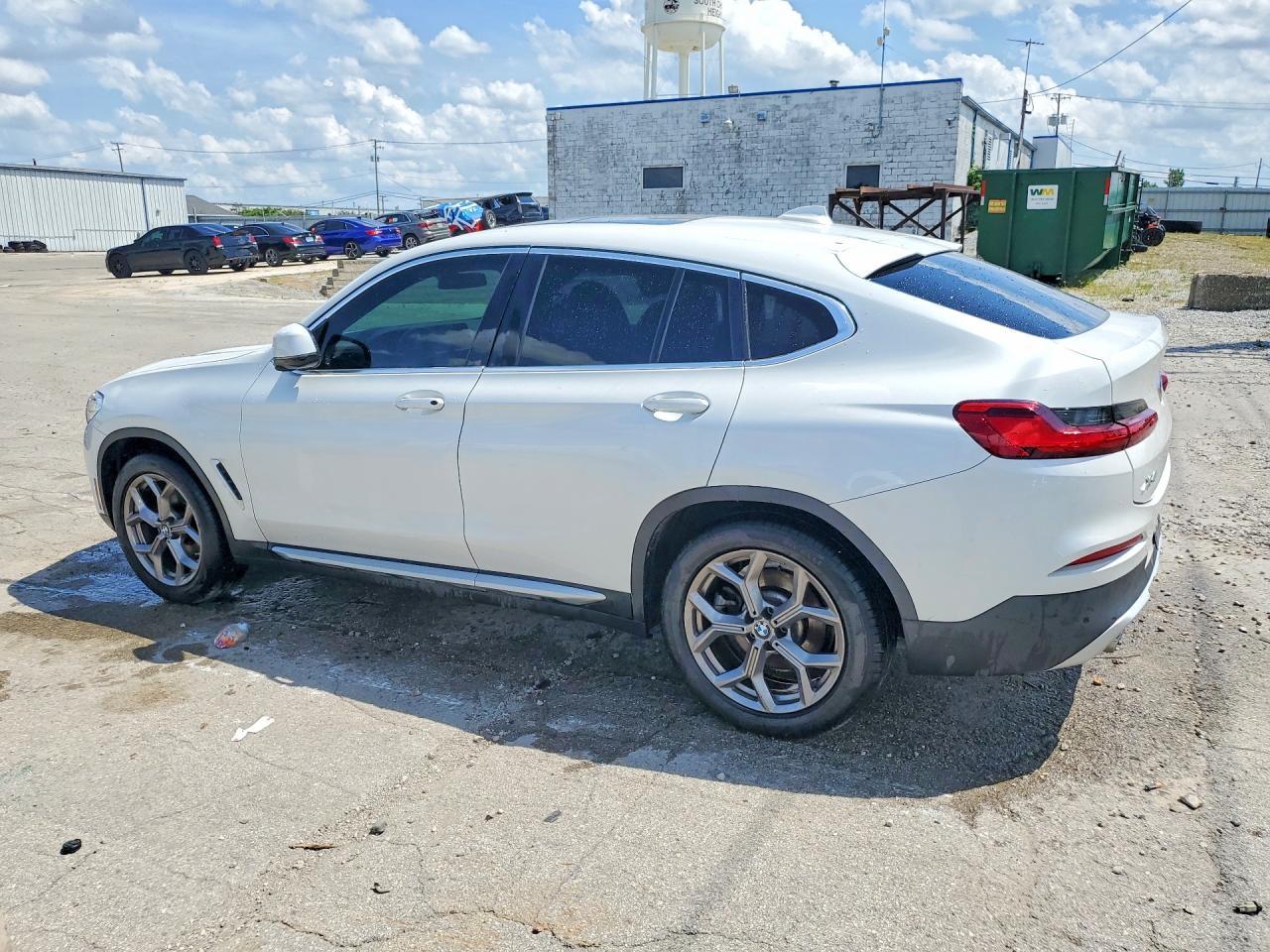 2021 BMW X4 xDrive30I - zdjęcie 2
