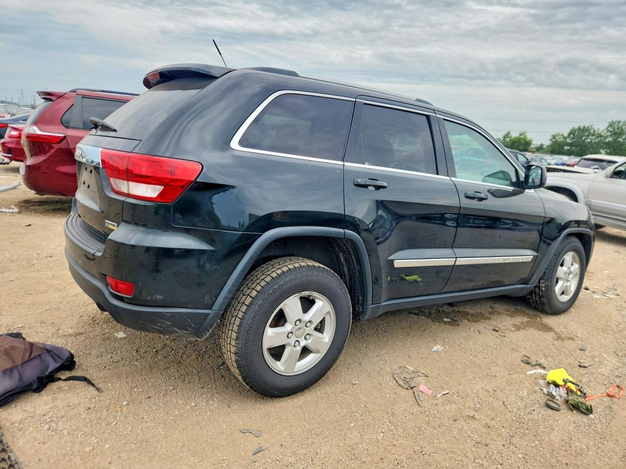 2013 Jeep Grand Cherokee Laredo - zdjęcie 3