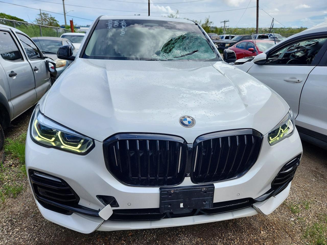 2021 BMW X5 xDrive40I - zdjęcie 5