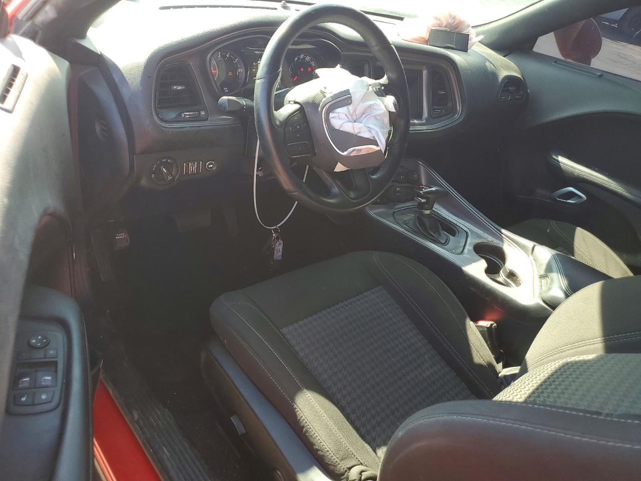 2023 Dodge Challenger Sxt - zdjęcie 8