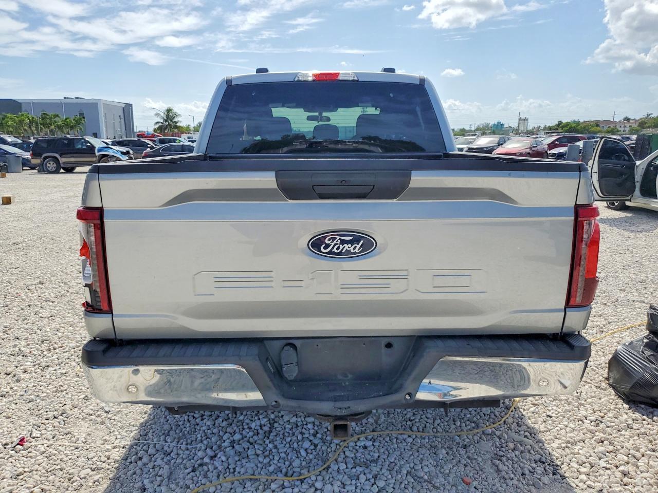 2024 Ford F150 Stx - zdjęcie 6