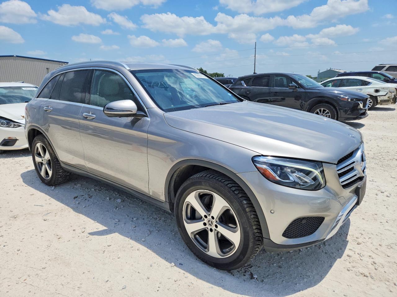 2019 Mercedes-Benz Glc 300 - zdjęcie 4