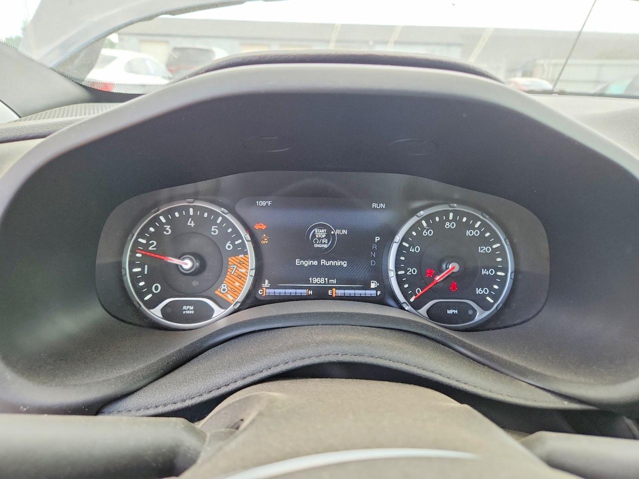 2021 Jeep Renegade Limited - zdjęcie 9